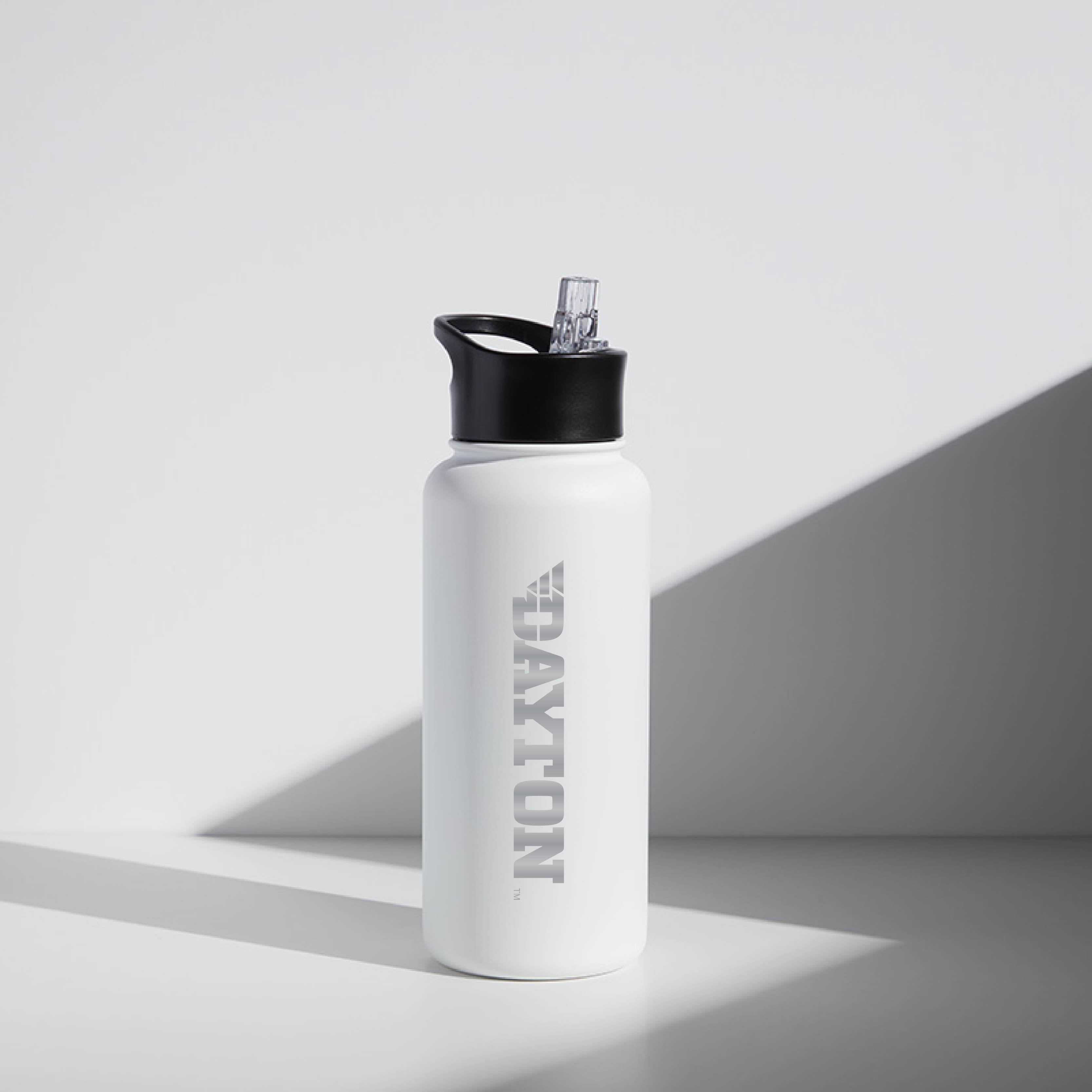 32 oz Dayton Vertical Outline Bottle