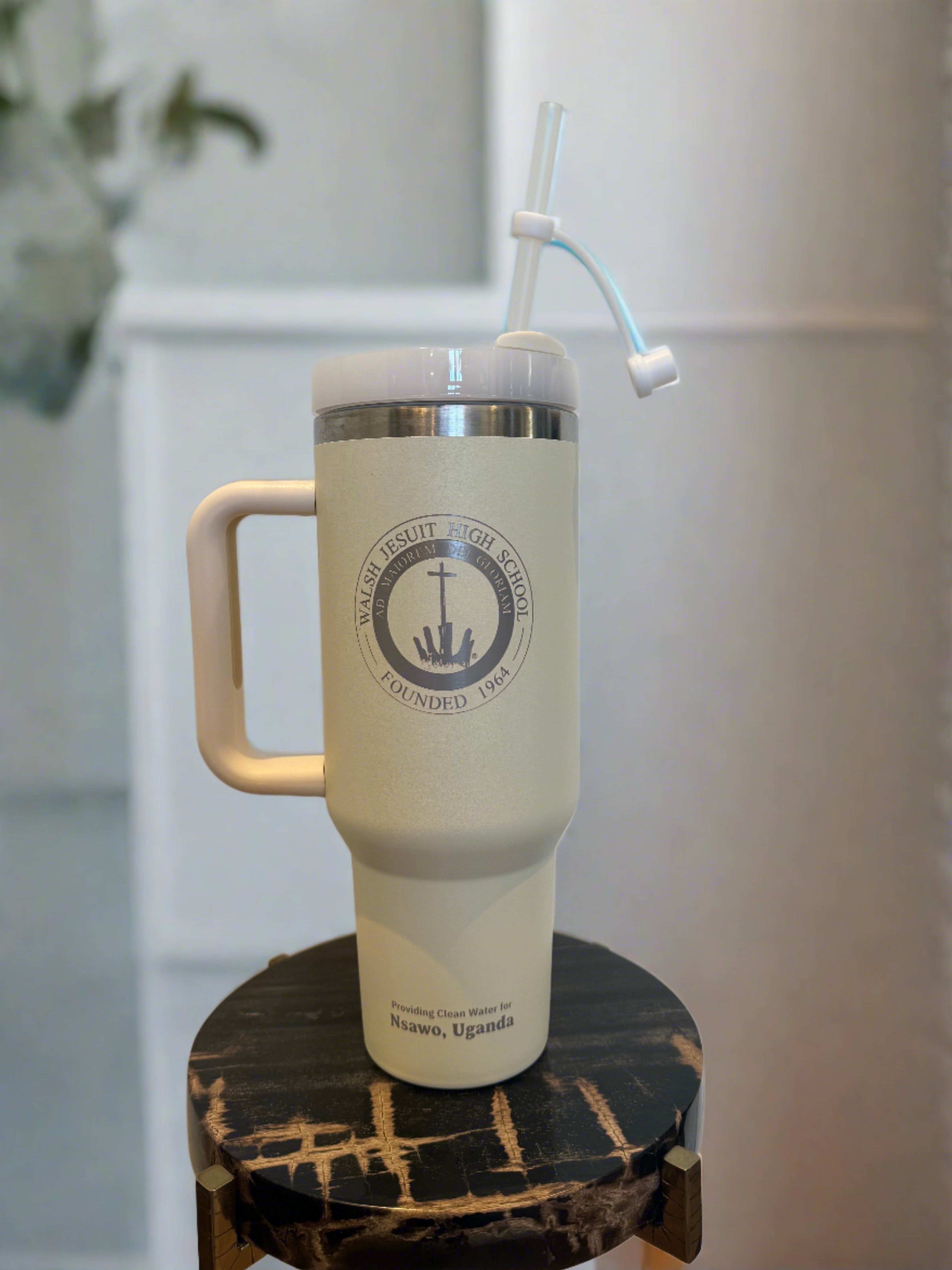 Walsh Jesuit AMDG Crest 40oz Tumbler
