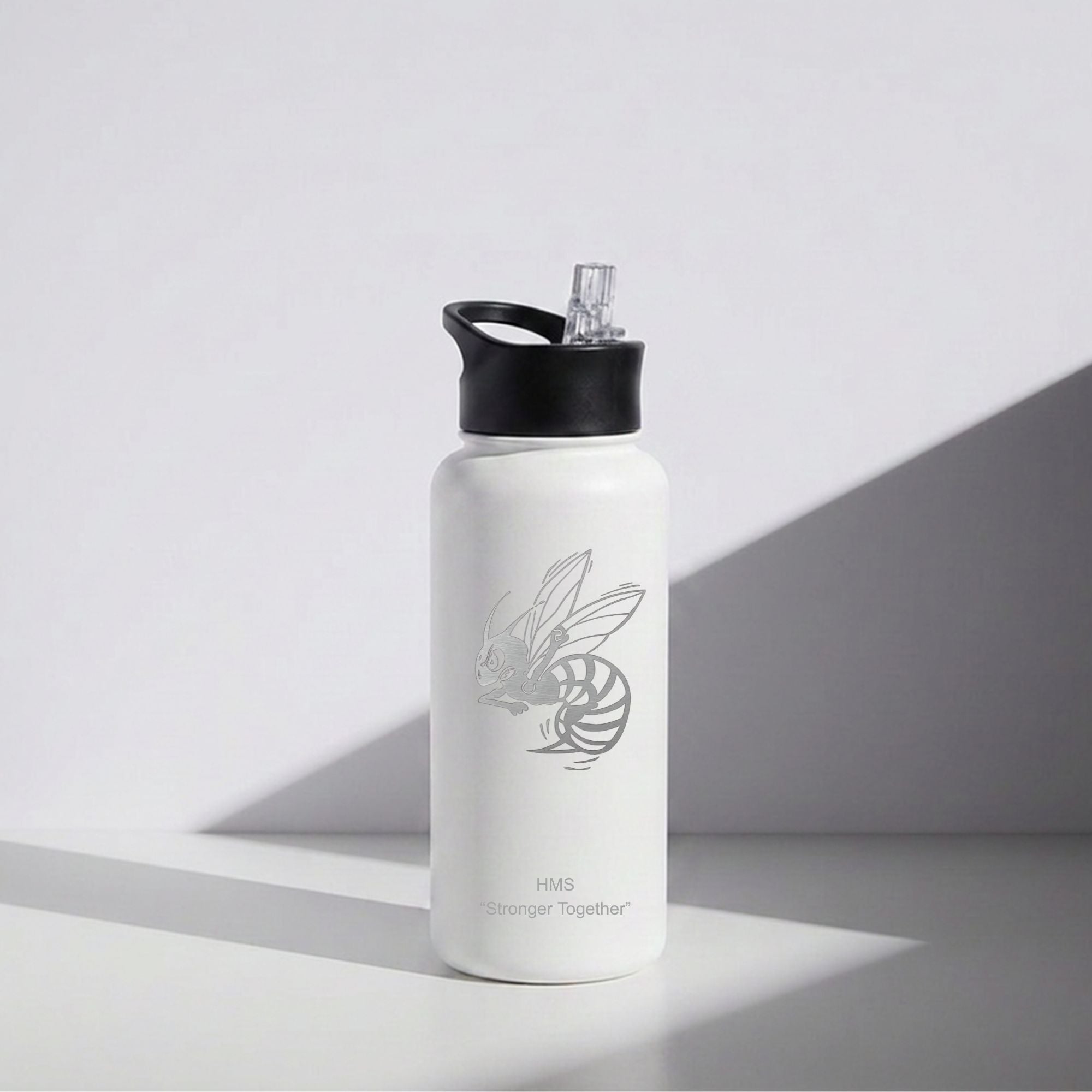 Highland Hornet Fighting Hornet "Stronger Together" 32 oz Insulated Water Bottle